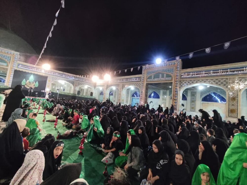 بزرگترین سفره جهانی حضرت رقیه(س) در حرم علی بن باقر (ع) برگزار شد+عکس