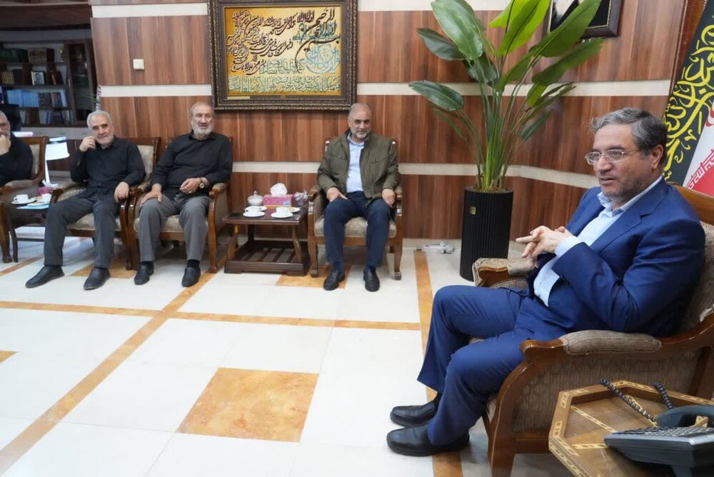 دیدار جانشین رئیس ستاد توسعه و بازسازی عتبات عالیات کشور با استاندار آذربایجان‌غربی