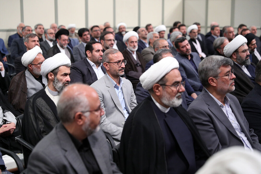 قائد الثورة: شعبنا سيحقق النصر بالتأكيد