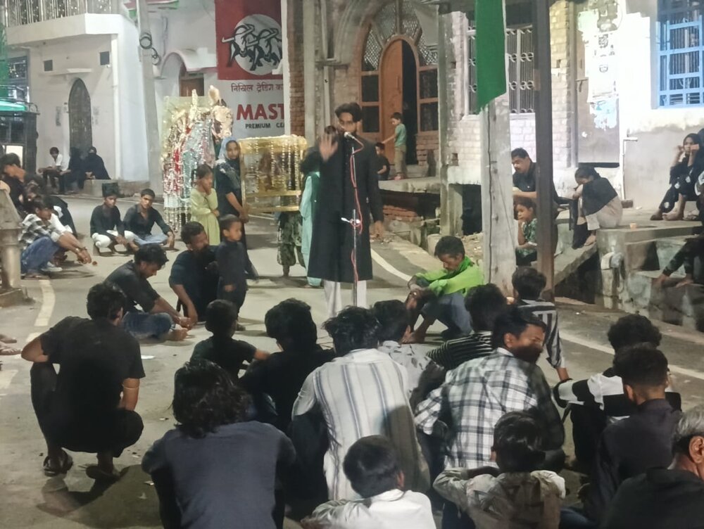 दसवा का जुलूस निकालकर किया नौहा व मातम