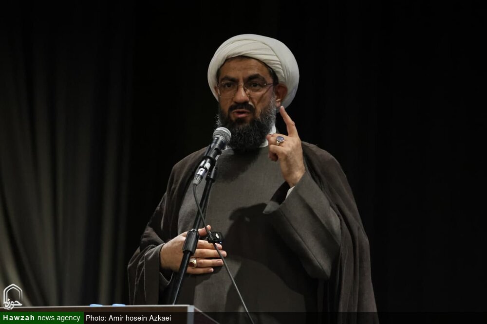 کلام امام جمعه در خطبه‌ها باید نافذ و همراه با صداقت باشد