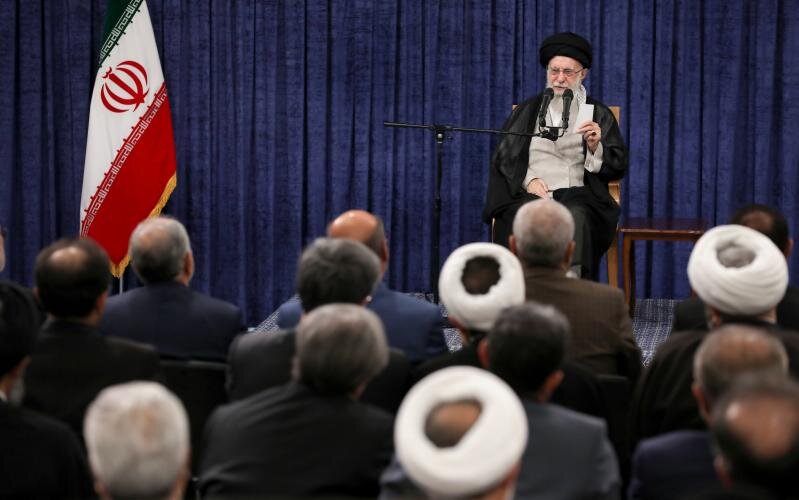 سفارتکاری اور عسکری میدانوں میں اسلامی جمہوریہ کی طاقت