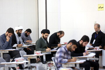 تصاویر/ آزمون اختصاصی کارشناسی ارشد دانشکده صدا و سیما قم