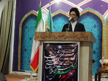 حجت الاسلام و المسلمین حسینی خطیب این هفته نماز جمعه کاشان