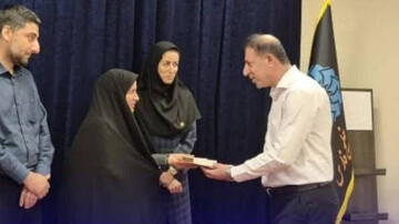 تجلیل از نویسندگان بومی استان بوشهر