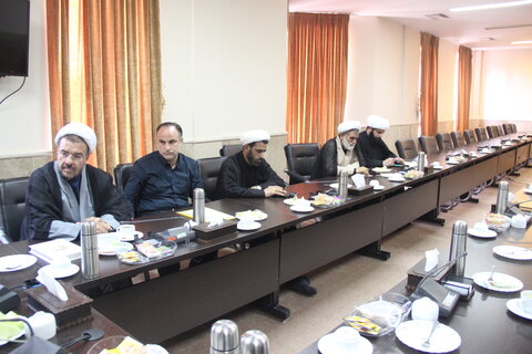 تصاویر / جلسه کمیته فرهنگی وآموزشی  ستاد اربعین حسینی استان قزوین