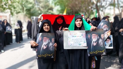 تصاویر| اجتماع 3 هزارنفری دختران حسینی،مادران زینبی خمینی شهر