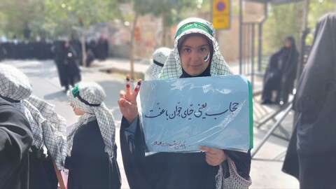تصاویر| اجتماع 3 هزارنفری دختران حسینی،مادران زینبی خمینی شهر