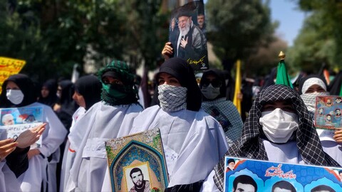 تصاویر| اجتماع 3 هزارنفری دختران حسینی،مادران زینبی خمینی شهر
