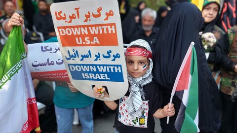 تصاویر| اجتماع 3 هزارنفری دختران حسینی،مادران زینبی خمینی شهر