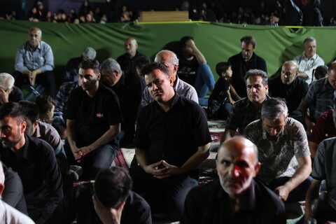 تصاویر / عزاداری دهه دوم محرم در هیئت صاحب‌اللواء اصفهان