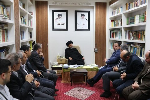 تصاویر/ دیدار معاون وزیر میراث فرهنگی با امام جمعه اردبیل