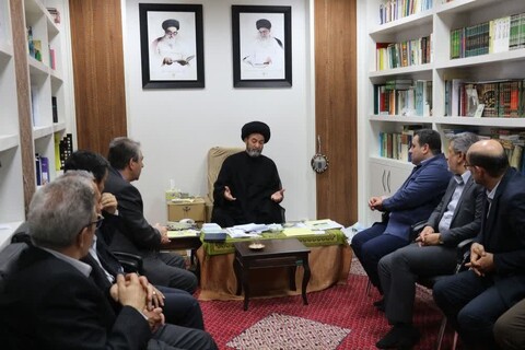 تصاویر/ دیدار معاون وزیر میراث فرهنگی با امام جمعه اردبیل