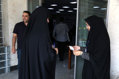 تصاویر/ آزمون اختصاصی کارشناسی ارشد دانشکده صدا و سیما قم
