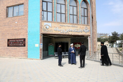 تصاویر/ آزمون اختصاصی کارشناسی ارشد دانشکده صدا و سیما قم
