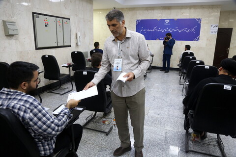 تصاویر/ آزمون اختصاصی کارشناسی ارشد دانشکده صدا و سیما قم