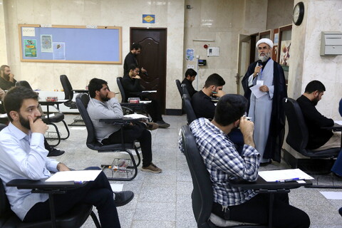 تصاویر/ آزمون اختصاصی کارشناسی ارشد دانشکده صدا و سیما قم