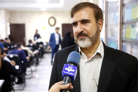 تصاویر/ آزمون اختصاصی کارشناسی ارشد دانشکده صدا و سیما قم