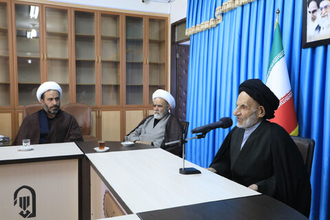 تصاویر| دیدار نماینده ولی فقیه در خراسان جنوبی با رئیس و کارکنان دفتر نظارت و بازرسی انتخابات شورای نگهبان خراسان جنوبی