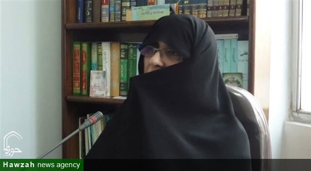 استمرار نقش‌آفرینی تاریخ‌ساز زنان از عاشورا تا امروز