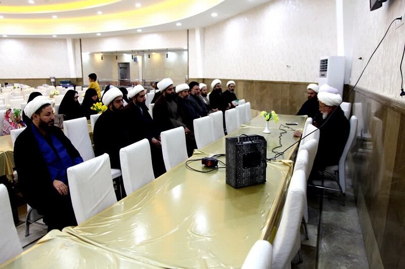 امامت جمعه سربازی حضرت ولی‌عصر(عج) است+ تصاویر