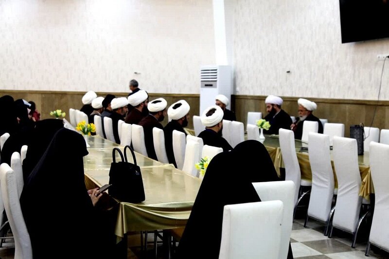 امامت جمعه سربازی حضرت ولی‌عصر(عج) است+ تصاویر