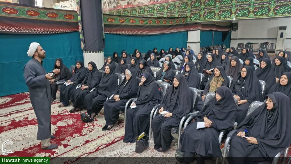 توانمندسازی ۱۰۰ مربی قرآنی استان کرمان در آستانه اربعین حسینی