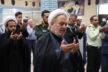 تصاویر/ آیین عبادی سیاسی نماز جمعه نوشین شهر