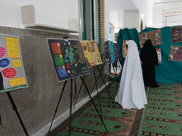 تصاویر/ برگزاری نمایشگاه عفاف و حجاب در مصلی امام علی شهرستان ساوه