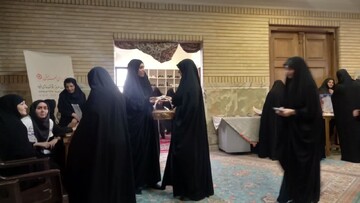 تصاویر/برگزاری نمایشگاه جواهرانه در محلات