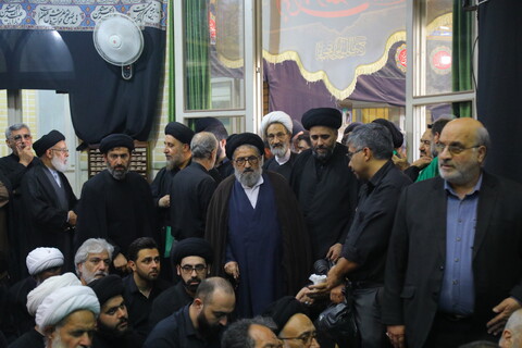 مراسم تشییع نوه آیت الله هاشمی شاهرودی