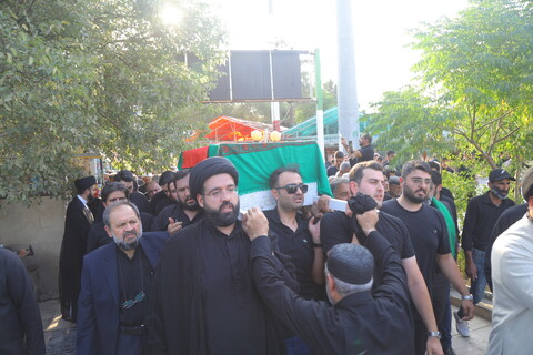 مراسم تشییع نوه آیت الله هاشمی شاهرودی