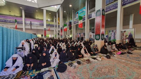 تصاویر/ اقامه نمازجمعه رابر