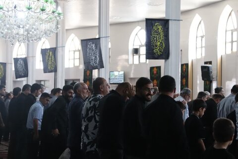 تصاویر/ اقامه نماز جمعه شهرستان شاهین دژ