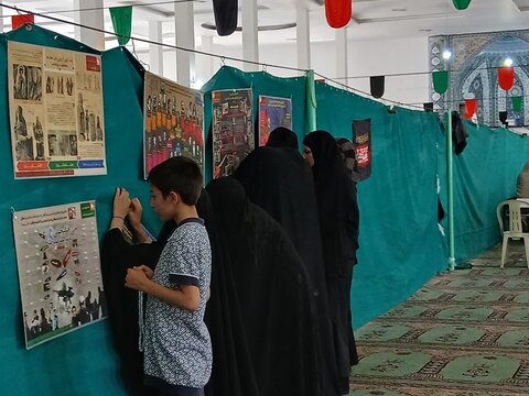 تصاویر/برگزاری نمایشگاه عفاف و حجاب در مصلی امام علی شهرستان ساوه
