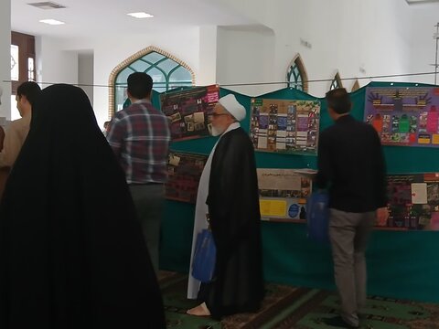 تصاویر/برگزاری نمایشگاه عفاف و حجاب در مصلی امام علی شهرستان ساوه