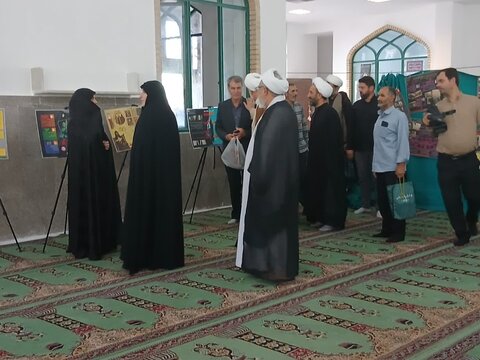 تصاویر/برگزاری نمایشگاه عفاف و حجاب در مصلی امام علی شهرستان ساوه
