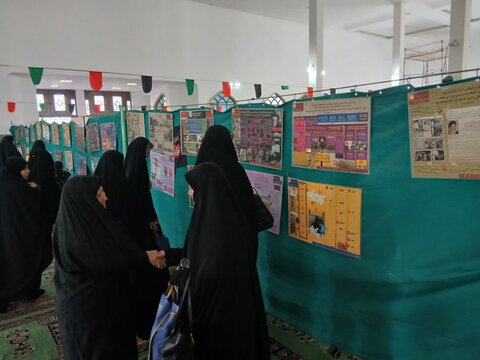 تصاویر/برگزاری نمایشگاه عفاف و حجاب در مصلی امام علی شهرستان ساوه