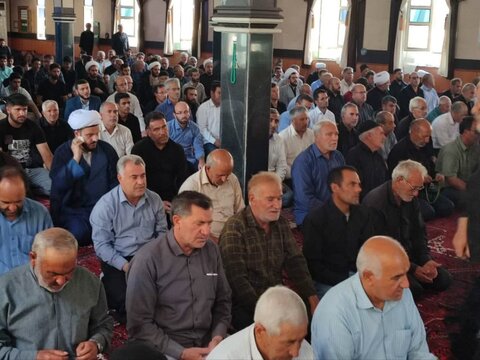 تصاوی/ اقامه نماز جمعه امروز شهرستان چهاربرج