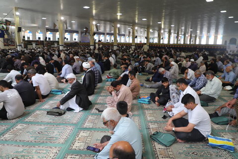 آیین عبادی سیاسی نماز جمعه زاهدان