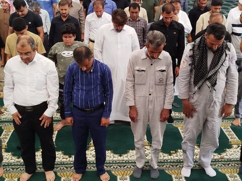 تصاویر/ آیین عبادی سیاسی نمازجمعه عسلویه