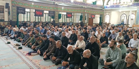 تصاویر/ اقامه نماز جمعه میانه