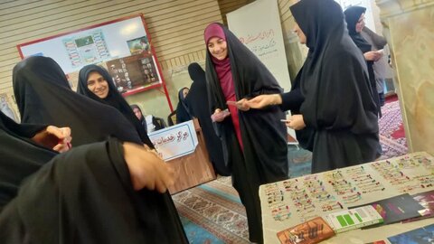 تصاویر/برگزاری نمایشگاه جواهرانه در محلات