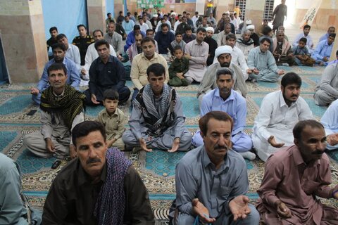 تصاویر/ اقامه نمازجمعه جازموریان