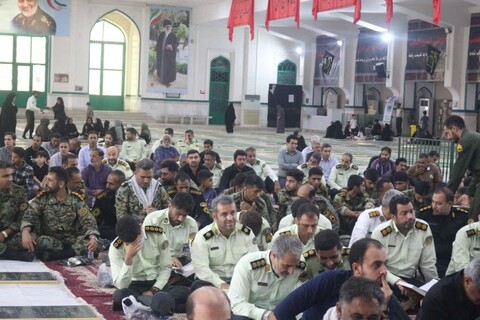 تصاویر/ مراسم گرامیداشت هفتمین روز شهادت شهید مدافع وطن "عباس بیرقی فرد" در گلزار شهدای بندرعباس