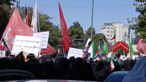 تصاویر/ راهپیمایی جمعه های خشم و نصر در مشهد