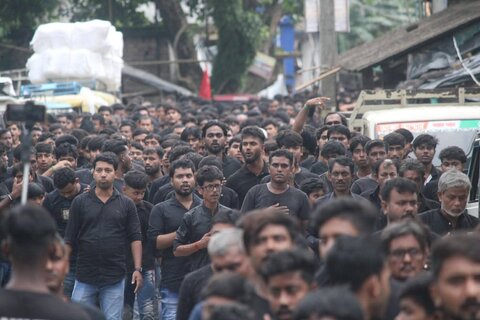ইমাম হুসাইন (আ.) এর শাহাদতের দসমা উপলক্ষে শোক সভা/ছবি