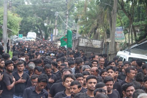 ইমাম হুসাইন (আ.) এর শাহাদতের দসমা উপলক্ষে শোক সভা/ছবি