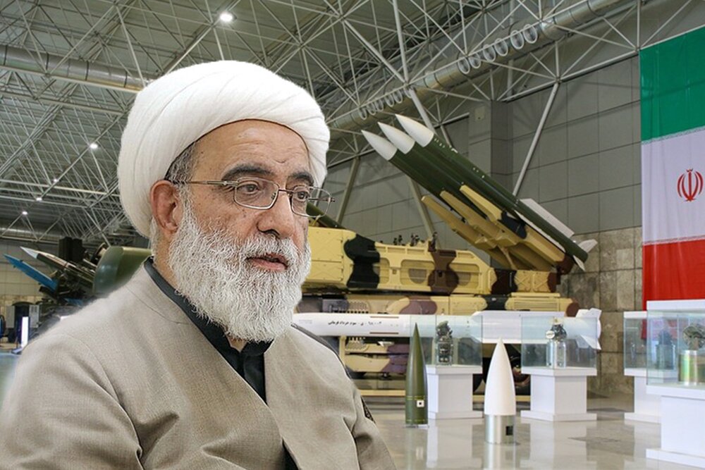تقدیر آیت الله شب زنده دار از تدابیر داهیانه رهبر معظم انقلاب و نیروهای مسلح در ساعات اولیه جنگ تحمیلی