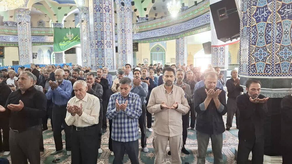 تصاویر/ اقامه نمازجمعه کوهبنان